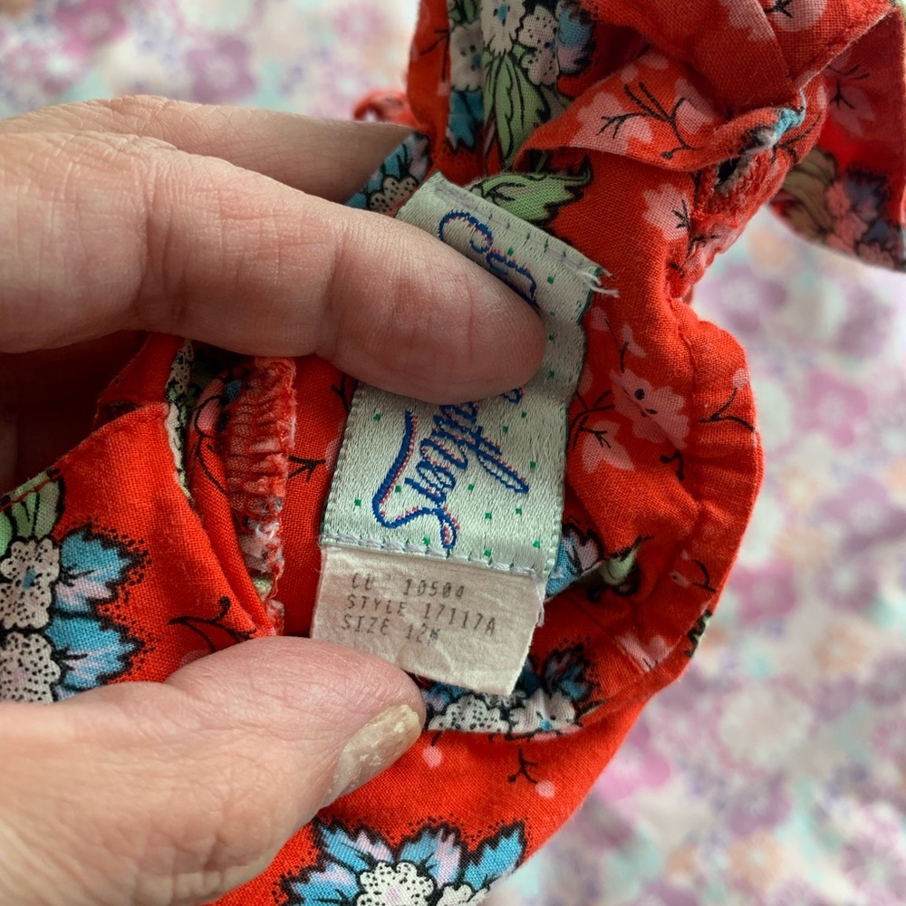 Vintage 90s Red with flowers dress size 12 months - Picture 5 of 9